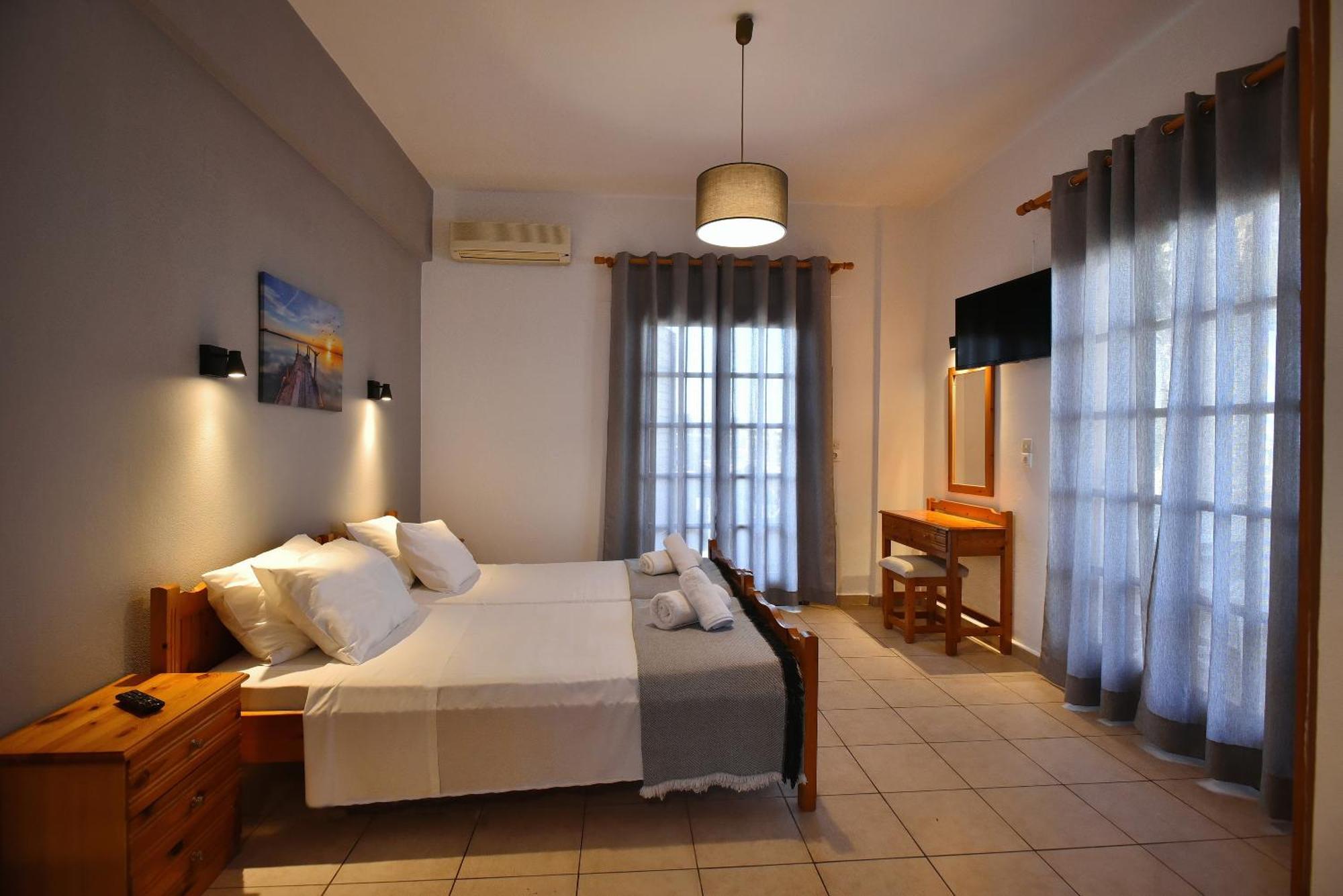 Mari Evans Apartments Kato Gouves Экстерьер фото